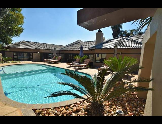 5 BEDROOM HOUSE FOR SALE IN ORIEL